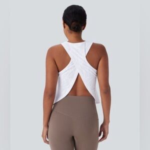 Halara Crossover Hem Running Tank Top White Size Small